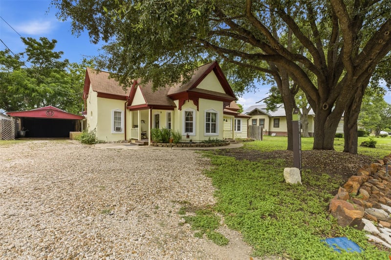 400 Willis ST, Granger, TX 76530