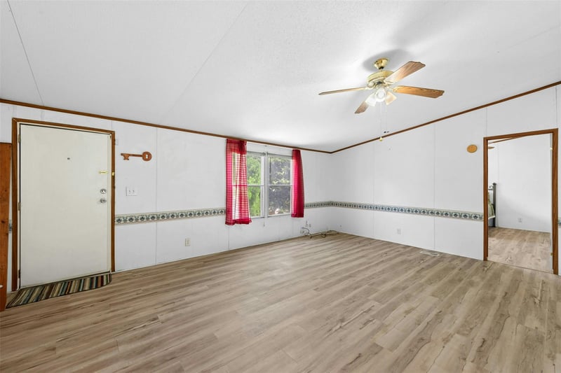 263 Railyard DR, Kyle, TX 78640