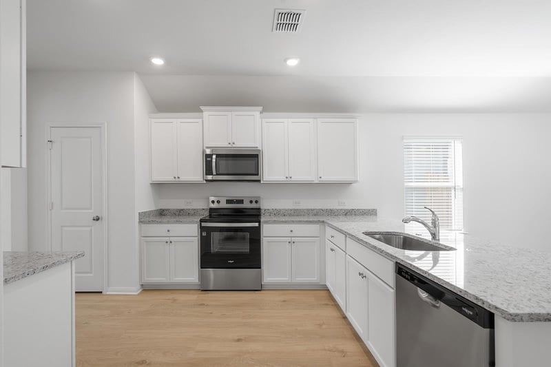 104 Wirepass CRST, Jarrell, TX 76537