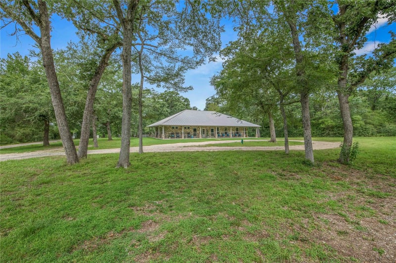 10250 Dogwood TRL, College Station, TX 77845
