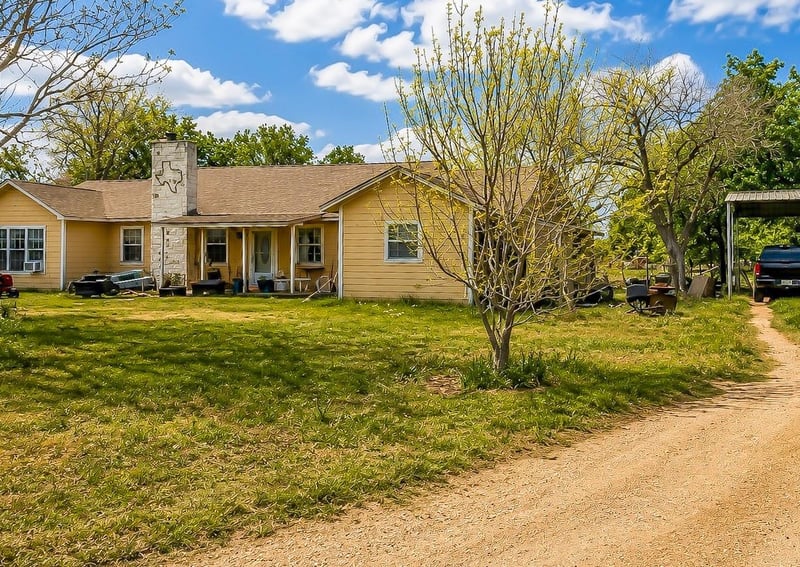 3951 Fm 970 , Florence, TX 76527