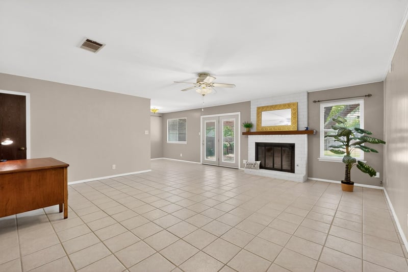 801 Pack Saddle Ps, Round Rock, TX 78681