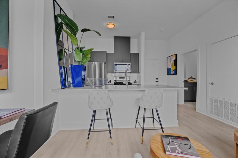 3900 Berkman DR #202, Austin, TX 78723