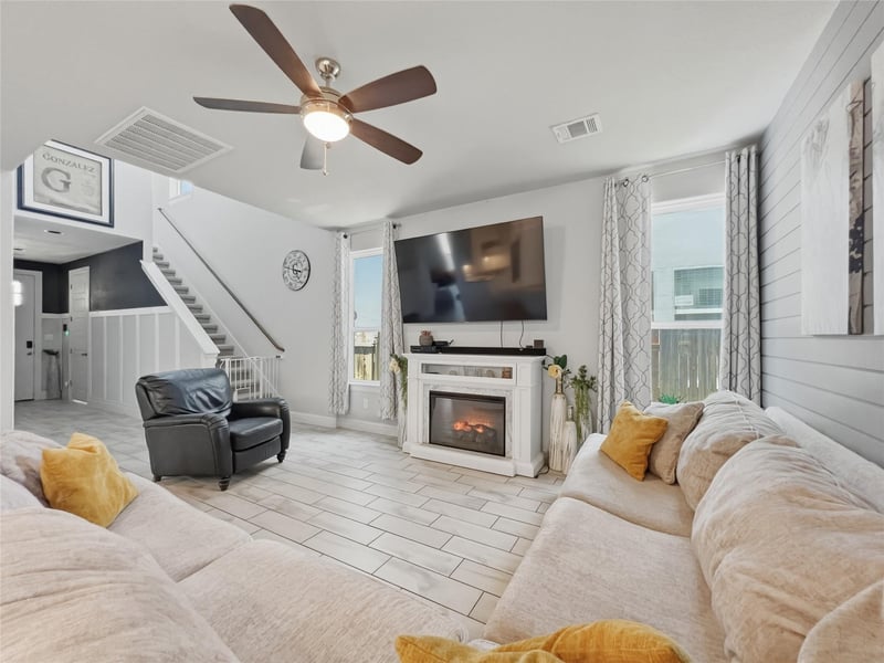 309 Gaida Loop, Georgetown, TX 78628