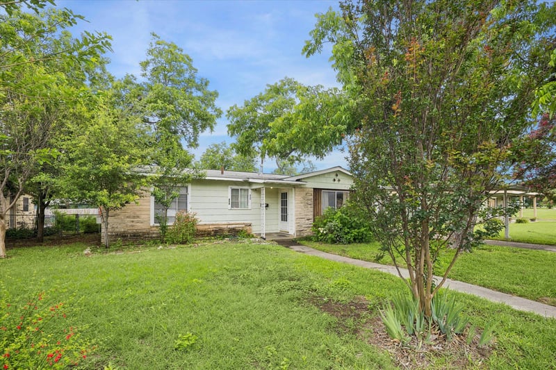 458 Basswood DR, San Antonio, TX 78213
