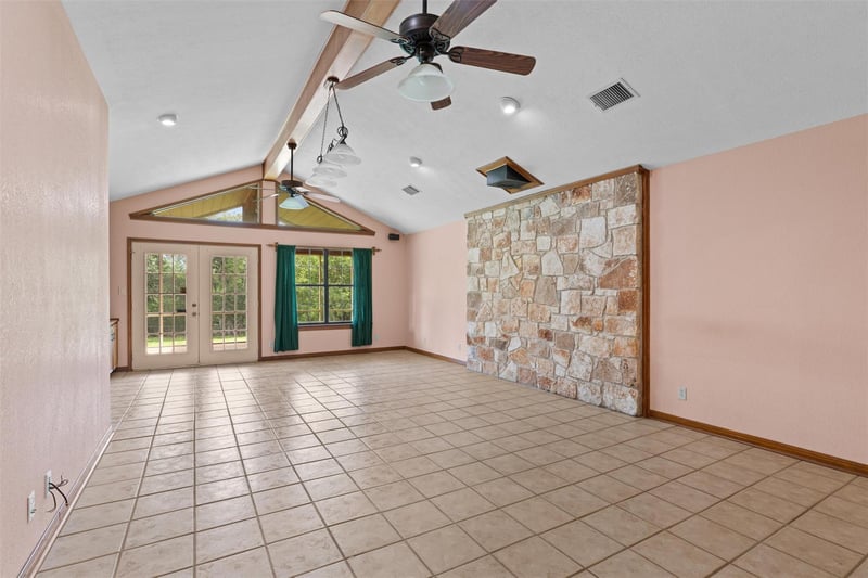 605 Oak Crest LN, Georgetown, TX 78628