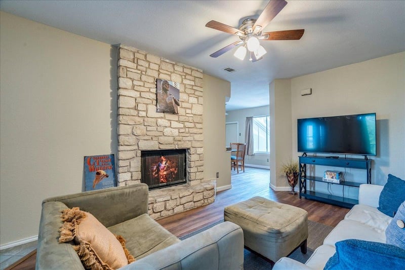 1720 Timber Ridge Rd 166 RD #166, Austin, TX 78741