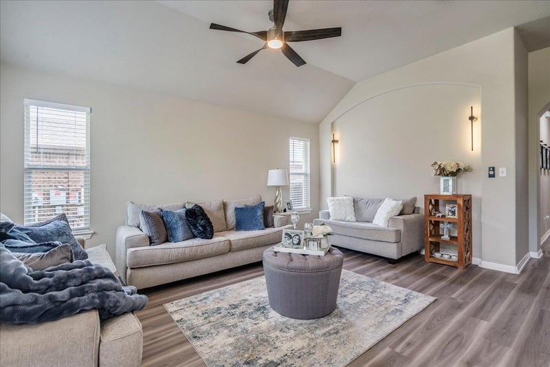2133 Sid Allens DR, Buda, TX 78610