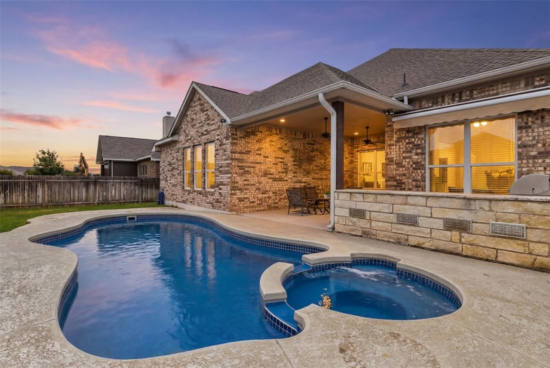 125 Callie Way, Liberty Hill, TX 78642