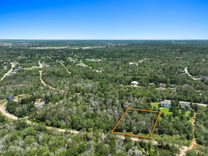 244 Bali Hai LN, Bastrop, TX 78602