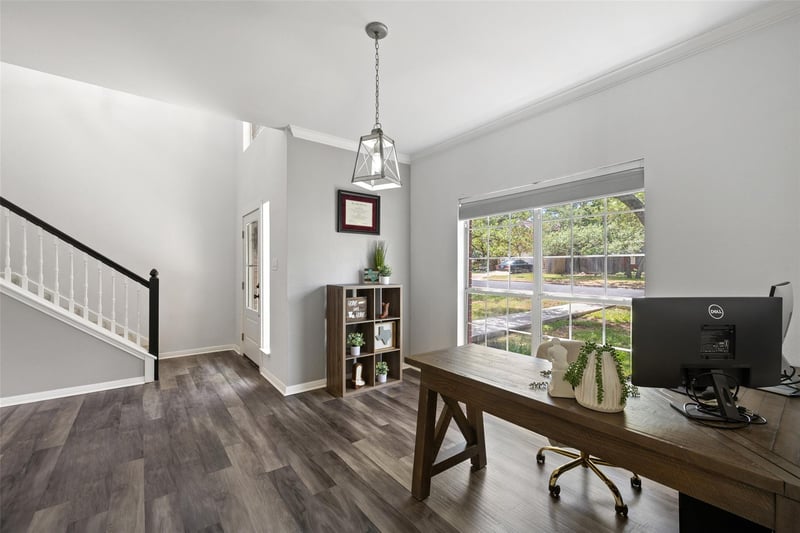 10707 Beckwood DR, Austin, TX 78726