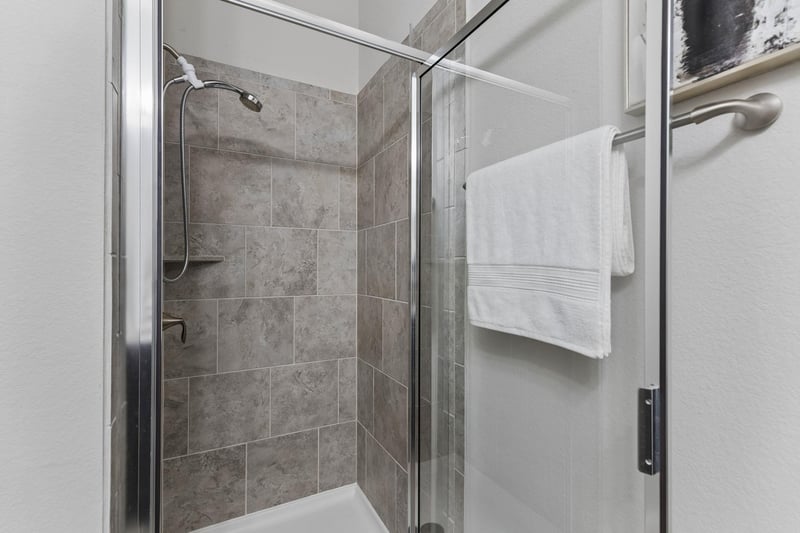 900 Myrna BND, Leander, TX 78641