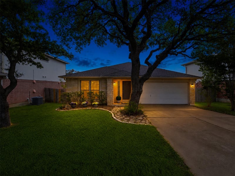 3931 Upper Passage LN, Round Rock, TX 78681