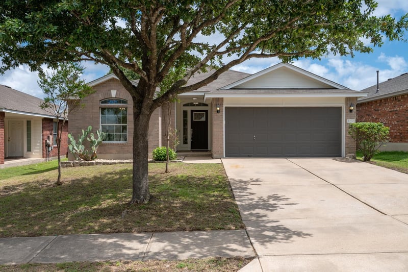 1000 Grey Castle DR, Pflugerville, TX 78660