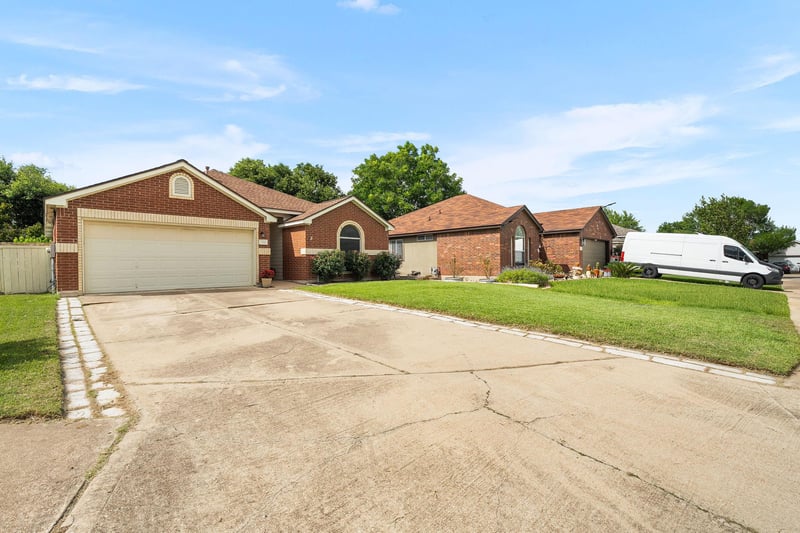 304 Adkins CV, Georgetown, TX 78626