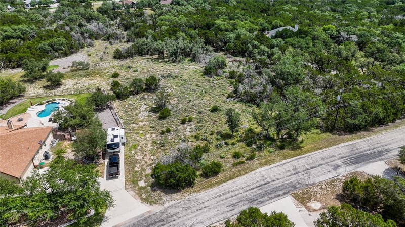 847 Hilltop RDG, New Braunfels, TX 78132