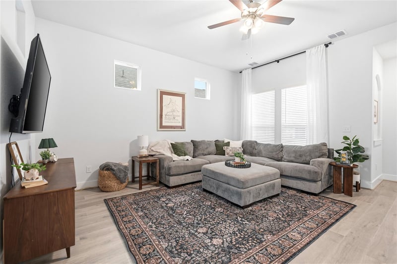 139 Ginger ST, Buda, TX 78610