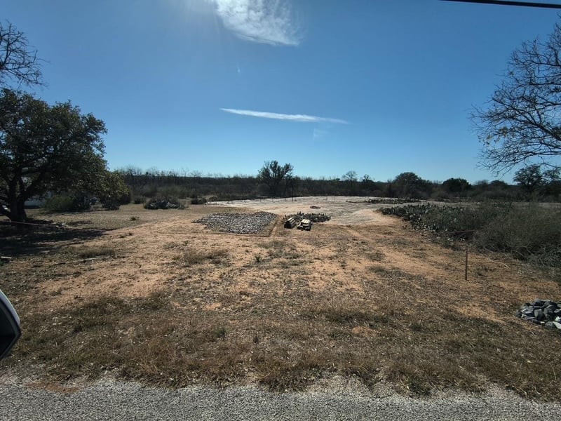 125 Live Oak DR, Granite Shoals, TX 78654