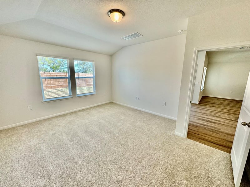 12516 Saint Thomas DR, Del Valle, TX 78617