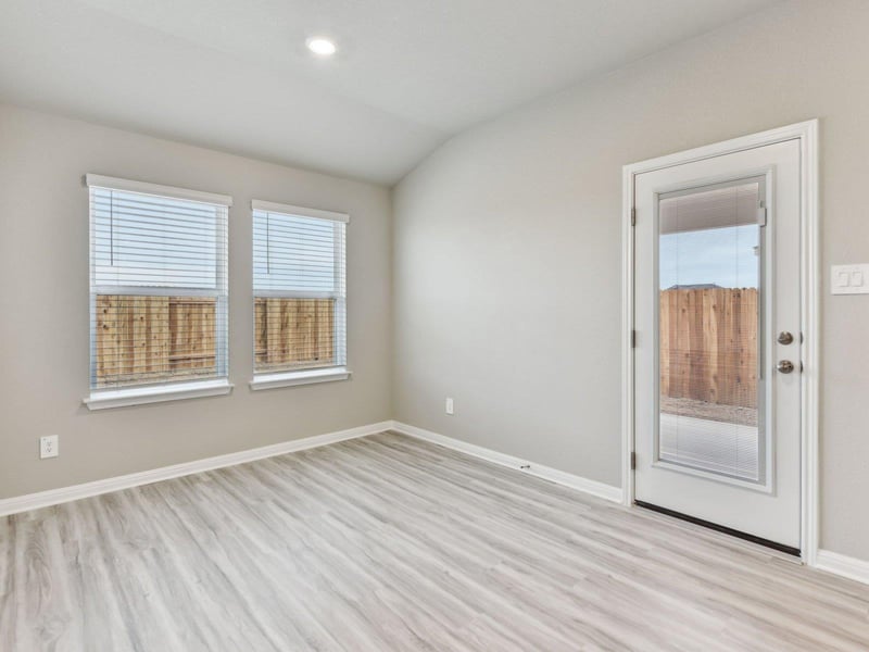 149 Sleep HOLW, Jarrell, TX 76537