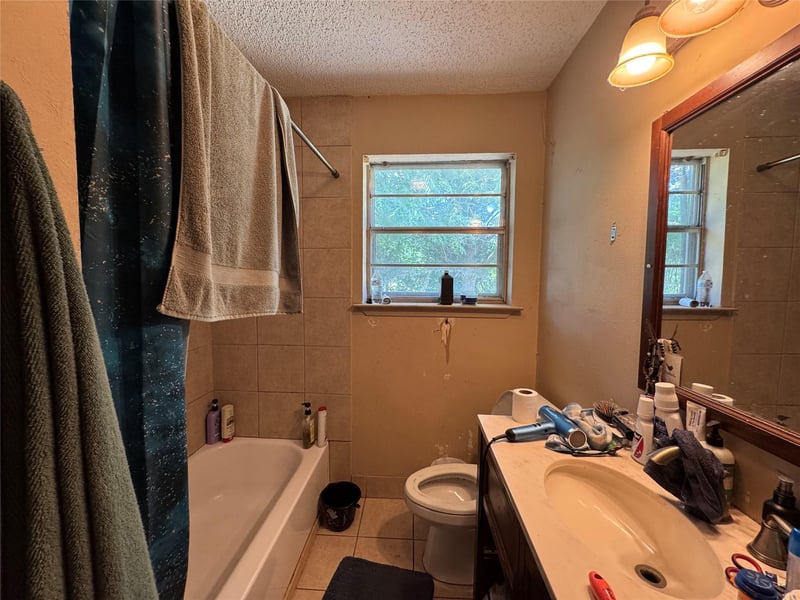 3041 Monroe ST, Commerce, TX 75428