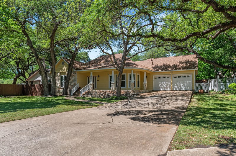 507 Tumlinson Fort DR, Leander, TX 78641