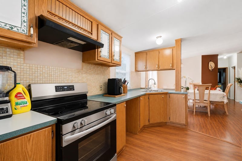 148 Maegan LN, Cedar Creek, TX 78612