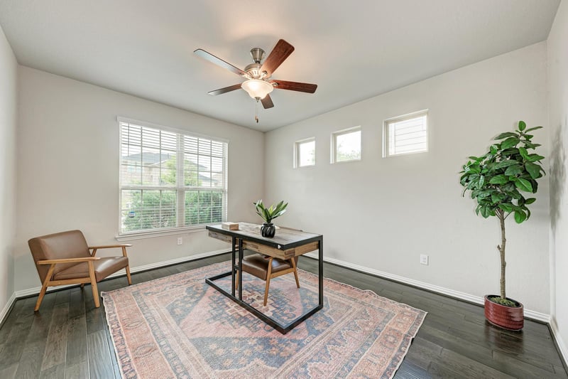 284 Everglade DR, Buda, TX 78610