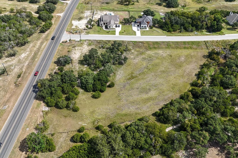 100 Spence LN, Liberty Hill, TX 78642