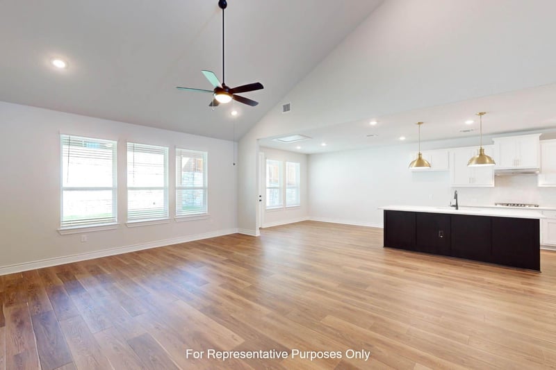 3721 Plentywood LN, Leander, TX 78641