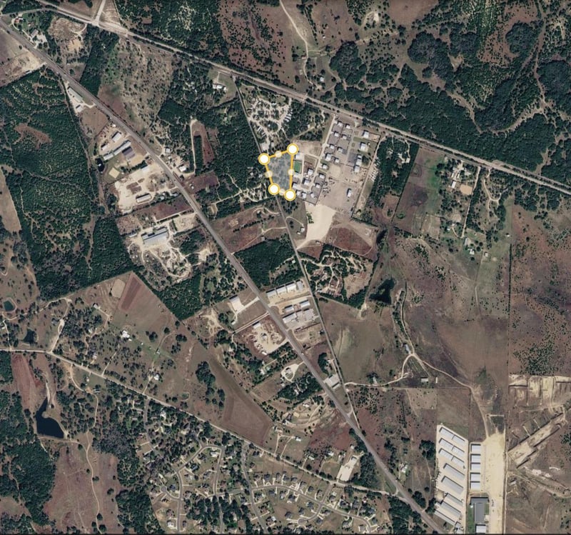 725 Cr 266 , Bertram, TX 78605