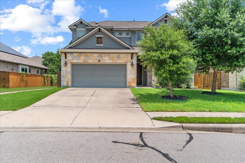 916 Isaias DR, Leander, TX 78641