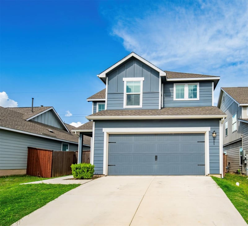 209 Majestic Cedar DR, Liberty Hill, TX 78642