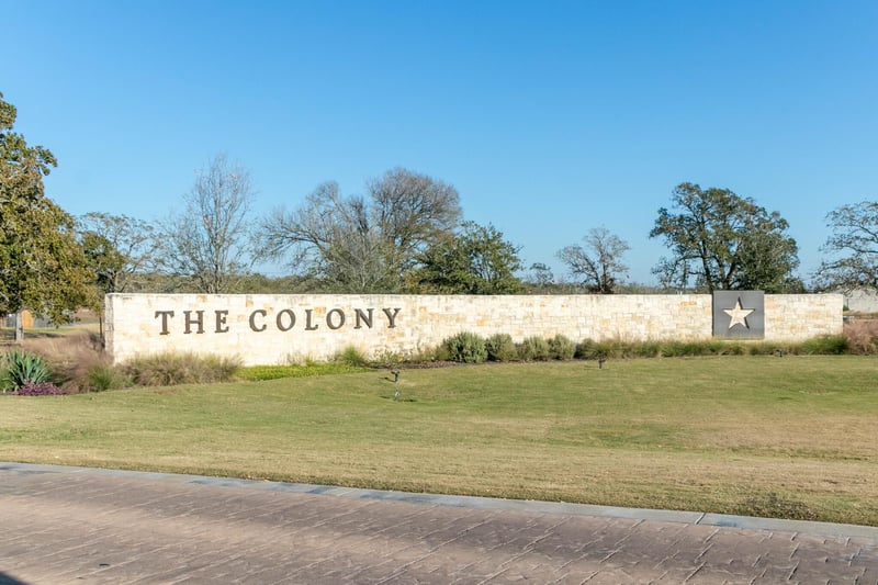 172 Kingswood DR, Bastrop, TX 78602