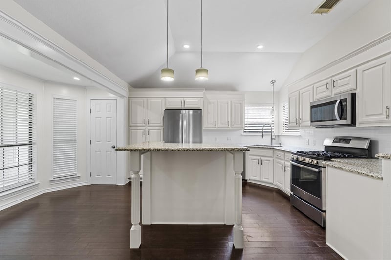 312 Susana DR, Georgetown, TX 78628