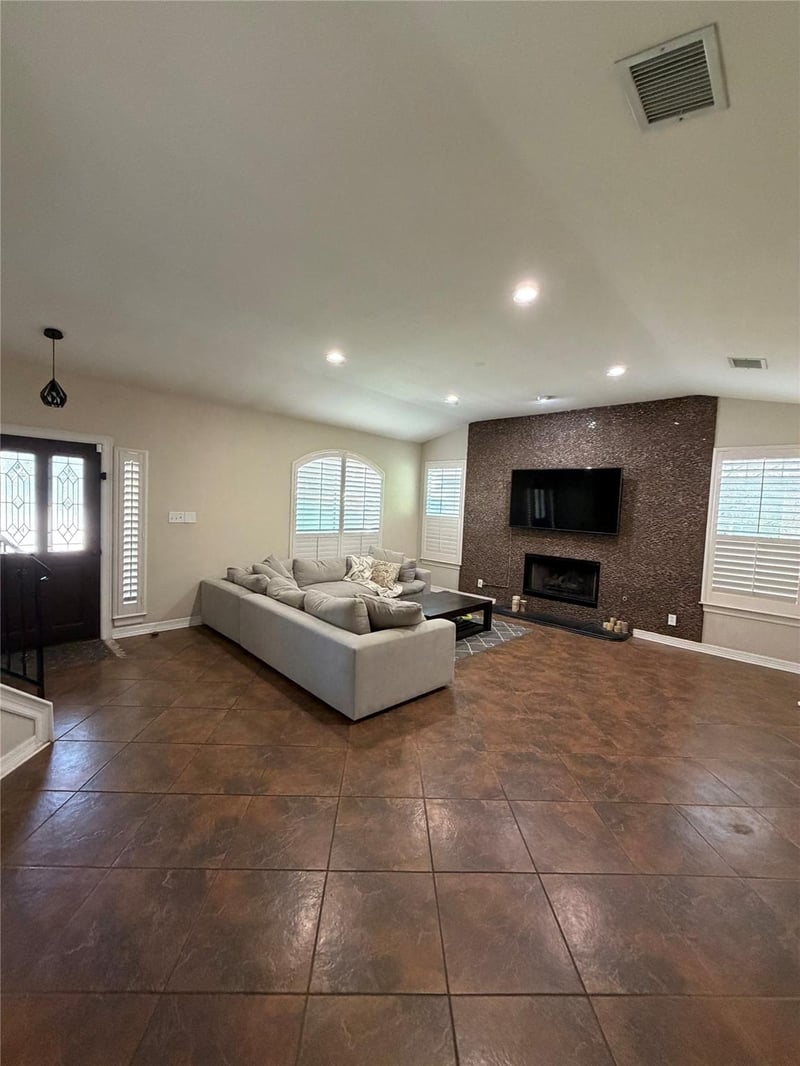 3200 Burks LN, Austin, TX 78732