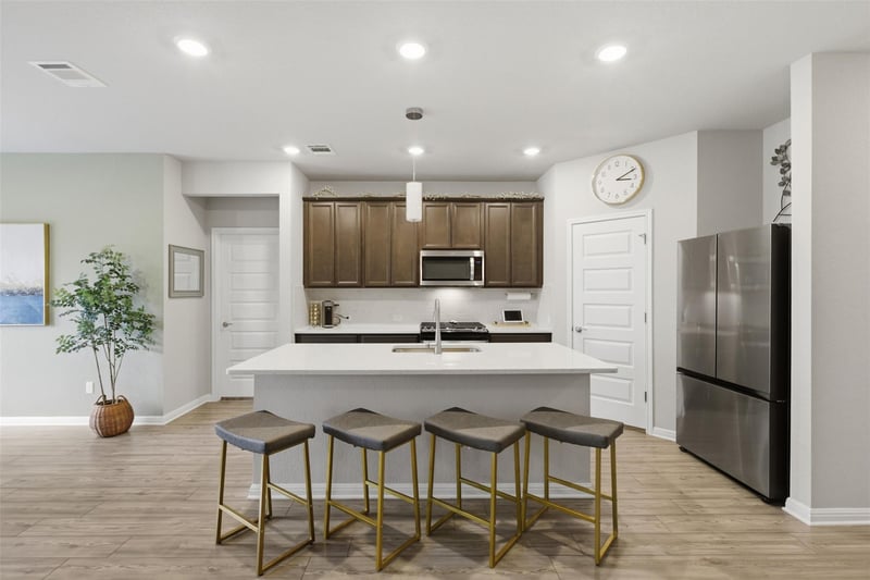 144 El Capitan Loop, Dripping Springs, TX 78620