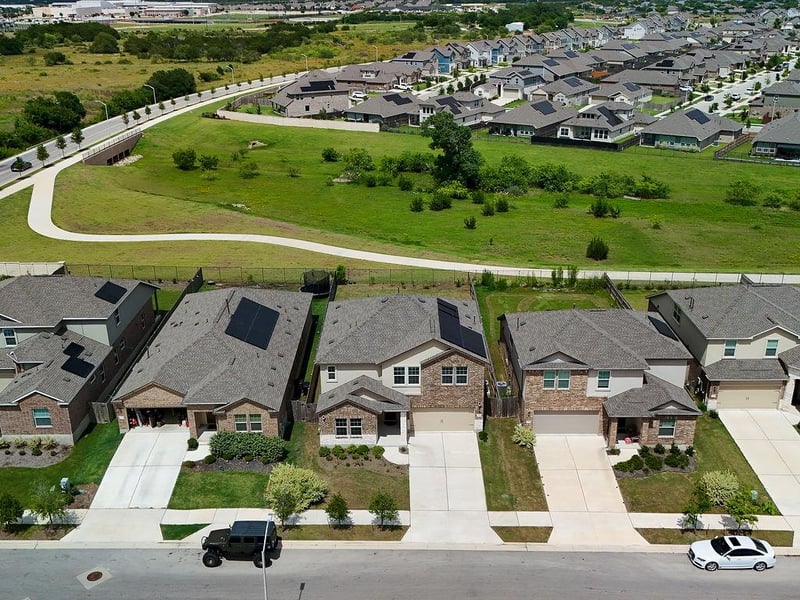 1716 Frontenac ST, Leander, TX 78641