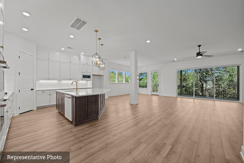 124 Rees Landing RD, Spicewood, TX 78669