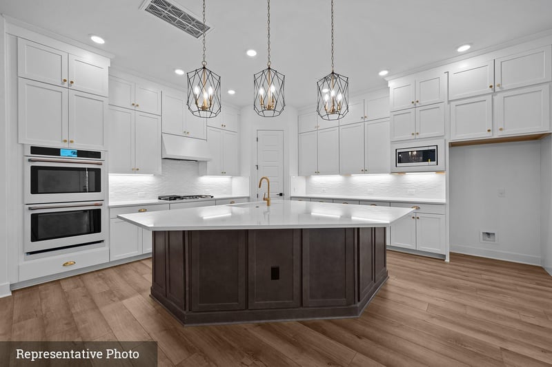 124 Rees Landing RD, Spicewood, TX 78669