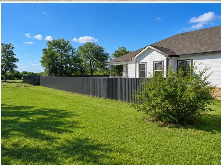 217 Gato RD, Cedar Creek, TX 78612