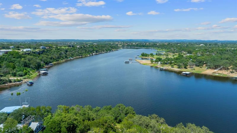 509 Nomad DR, Spicewood, TX 78669
