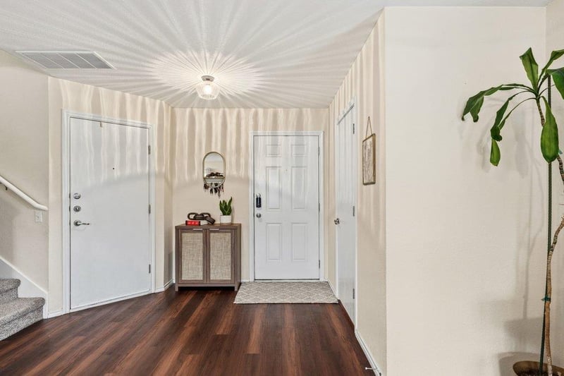 5721 Abby Ann LN, Austin, TX 78747