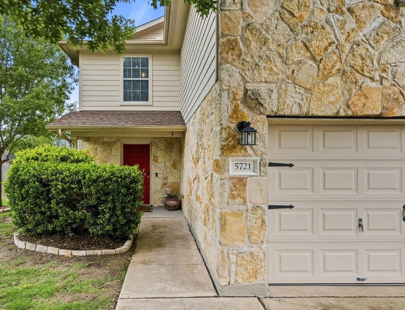 5721 Abby Ann LN, Austin, TX 78747
