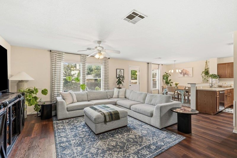 5721 Abby Ann LN, Austin, TX 78747
