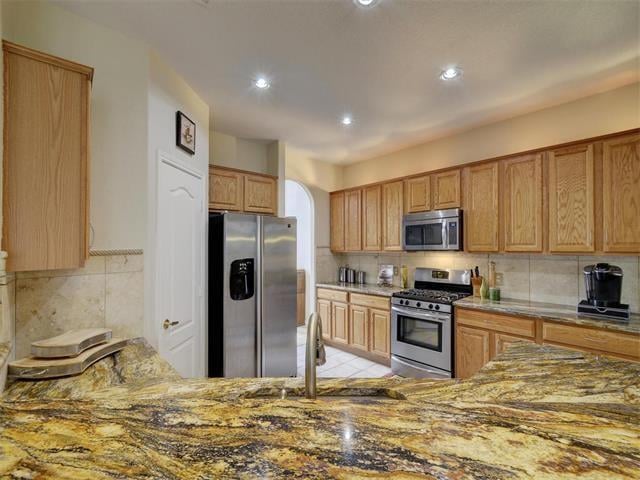 2400 Nan LN, Cedar Park, TX 78613