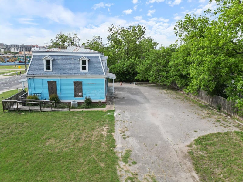 321 Lbj DR, San Marcos, TX 78666