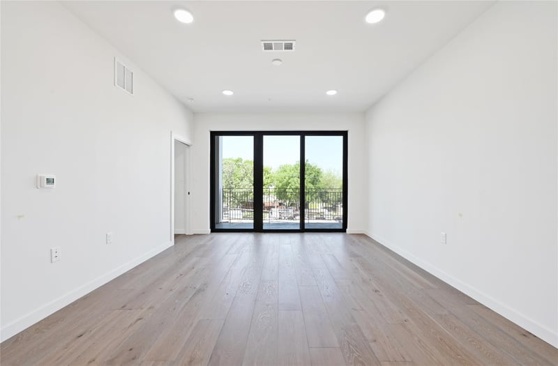 2209 1st ST #217, Austin, TX 78704