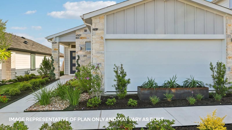 8500 Rhinestone RD, Mustang Ridge, TX 78610