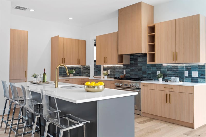 2208 Montclaire ST, Austin, TX 78704